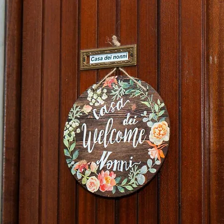 Casa Dei Nonni Apartment *